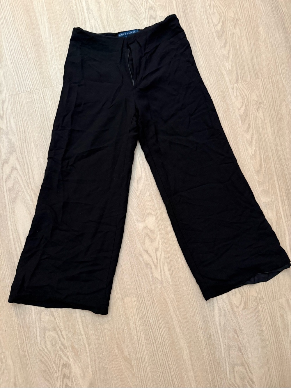 Ralph Lauren Black Wide-Leg silk lined pants
